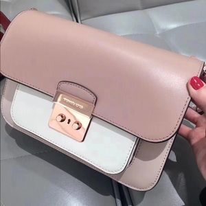 MK MD sloan Editor  Crossbody Bag